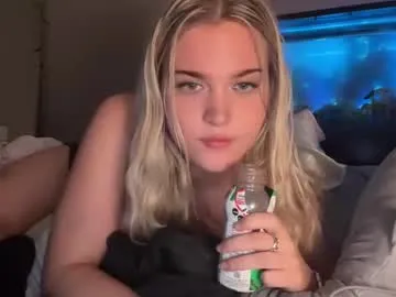 _sirine_ – webcam model profile photo Image 3