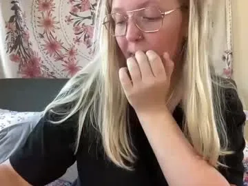 GemmaBrooks – webcam model profile photo Image 4