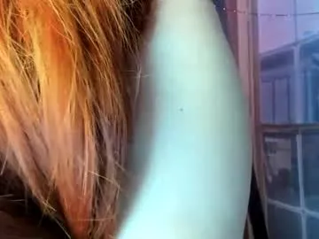 poison_milf_ – webcam model profile photo Image 4