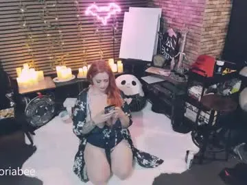 poison_milf_ – webcam model profile photo Image 8