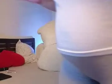 _sirine_ – webcam model profile photo Image 9