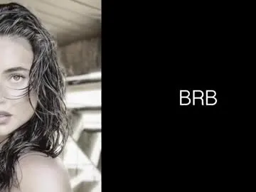 carinfox – webcam model profile photo Image 18