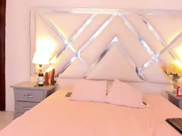 blessme_g – webcam model profile photo Image 3