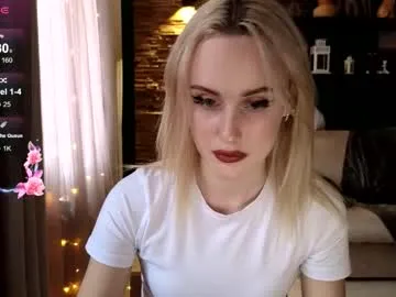 misssweettie – webcam model profile photo Image 12