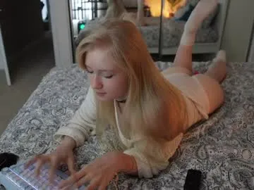 kitty__sophie – webcam model profile photo Image 19