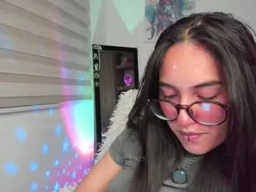 monnymoonn – webcam model profile photo Image 8