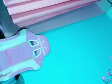 anyarayne – webcam model profile photo Image 9