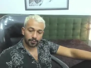 lanie__ – webcam model profile photo Image 4