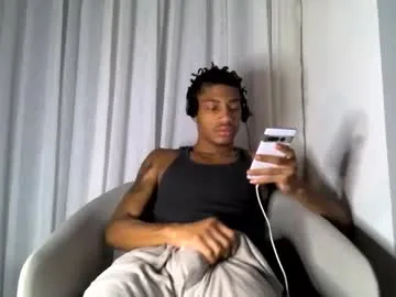 Ninjainia – webcam model profile photo Image 12