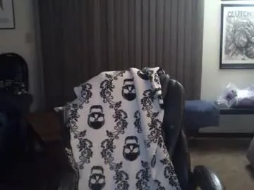 luvkoko – webcam model profile photo Image 9