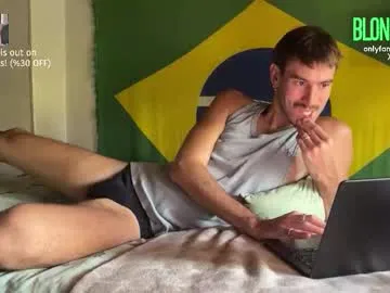 mon1_day – webcam model profile photo Image 16