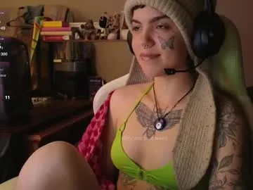 bluedweeb Image 13