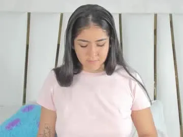 elliswonder – webcam model profile photo Image 5