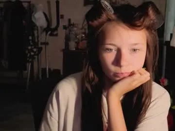 alicentity – webcam model profile photo Image 5