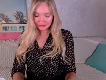 ericaglam – webcam model profile photo Image 16