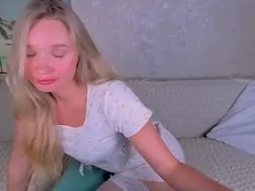 ericaglam – webcam model profile photo Image 8