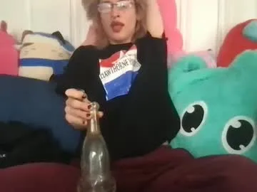 sladkoezka – webcam model profile photo Image 2