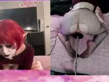 alyonaqueen_ – webcam model profile photo Image 15