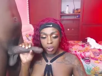 dolce_tentacion – webcam model profile photo Image 4
