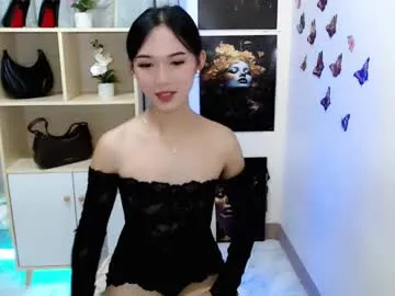 KristenAmour – webcam model profile photo Image 4