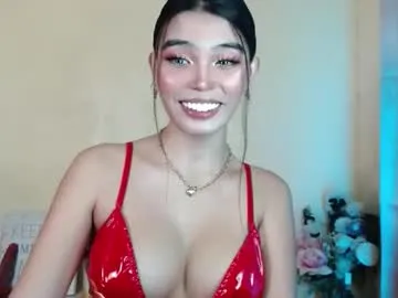 lustyaura – webcam model profile photo Image 17