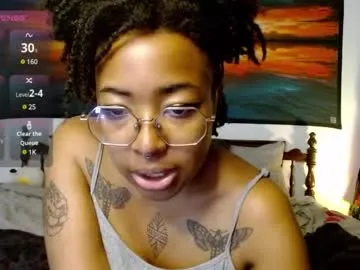 misssweettie – webcam model profile photo Image 3