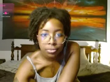 misssweettie – webcam model profile photo Image 7