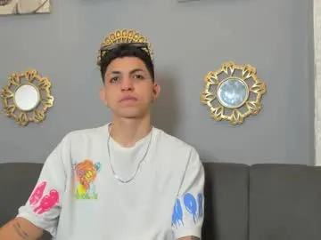 kitty__sophie – webcam model profile photo Image 3