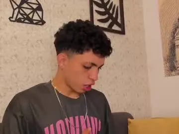 kitty__sophie – webcam model profile photo Image 9