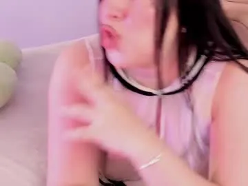 madyeroberts – webcam model profile photo Image 17