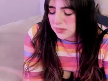 madyeroberts – webcam model profile photo Image 5