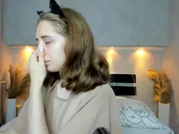 rosannaking – webcam model profile photo Image 15