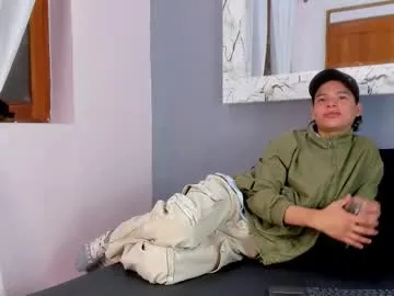 Lililth_Capri77 – webcam model profile photo Image 10