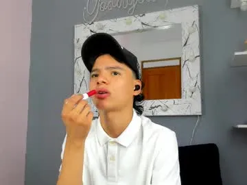 Lililth_Capri77 – webcam model profile photo Image 12