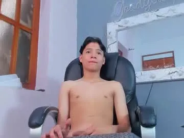 Lililth_Capri77 – webcam model profile photo Image 19