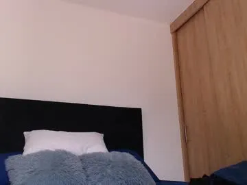 emmasky69 – webcam model profile photo Image 13