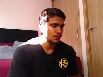 emmasky69 – webcam model profile photo Image 17