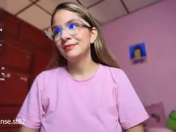 sherylov – webcam model profile photo Image 18