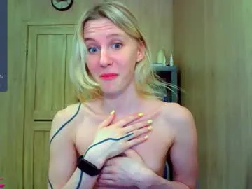 miablueye – webcam model profile photo Image 7