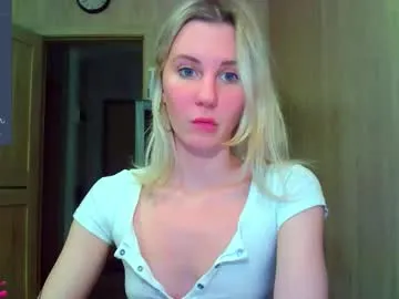 miablueye – webcam model profile photo Image 8