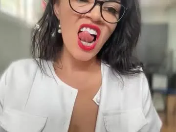 Lililth_Capri77 – webcam model profile photo Image 13