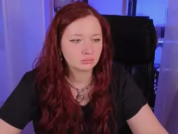 OrlaOnline – webcam model profile photo Image 16