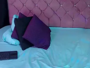 faplex – webcam model profile photo Image 8