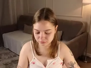 yourcutewaifu – webcam model profile photo Image 2