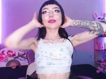 cati_petite Image 4