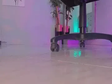 lanie__ – webcam model profile photo Image 10