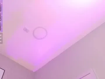 yourfunamanda – webcam model profile photo Image 3