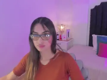 aya_blush – webcam model profile photo Image 11