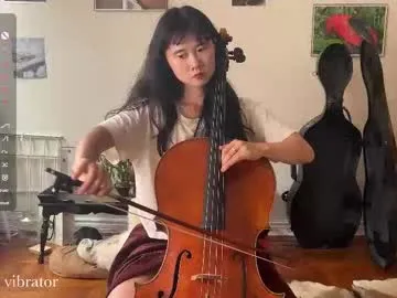 lanie__ – webcam model profile photo Image 15