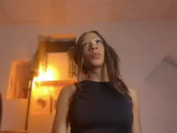 informal_ – webcam model profile photo Image 14